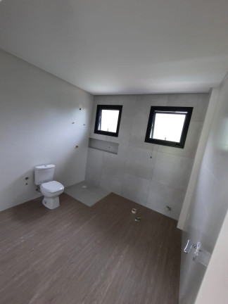Imagem Casa com 3 Quartos à Venda, 258 m² em Taquaras - Balneário Camboriú Imagem Casa com 3 Quartos à Venda, 258 m² em Taquaras - Balneário Camboriú