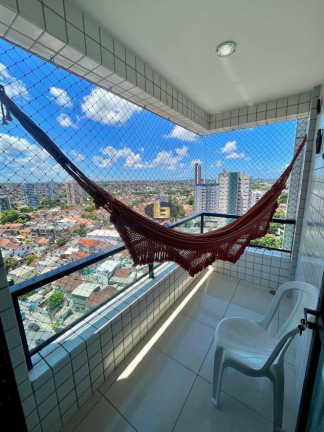 Imagem Apartamento com 3 Quartos à Venda, 82 m² em Casa Amarela - Recife