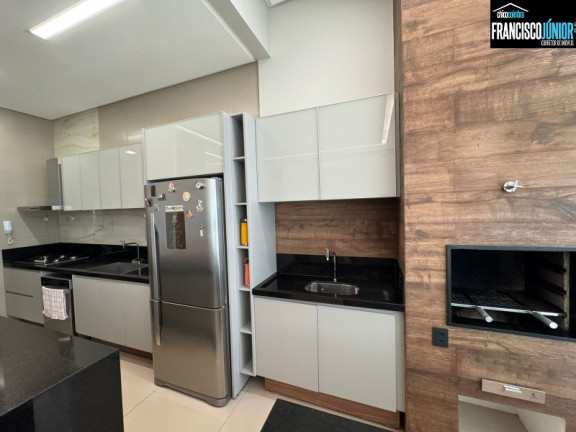 Imagem Imóvel com 3 Quartos à Venda, 137 m² em Setor Bueno - Goiânia Imagem Imóvel com 3 Quartos à Venda, 137 m² em Setor Bueno - Goiânia