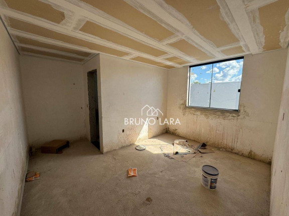 Imagem Casa com 3 Quartos à Venda, 80 m² em Guaruja Mansões - Betim Imagem Casa com 3 Quartos à Venda, 80 m² em Guaruja Mansões - Betim