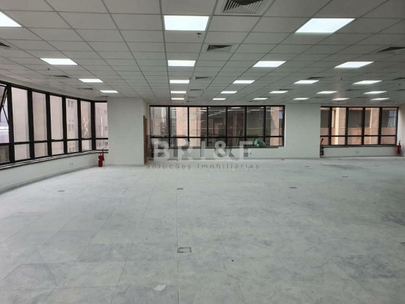 Imóvel Comercial para Alugar, 299 m² em Vila Olímpia - São Paulo