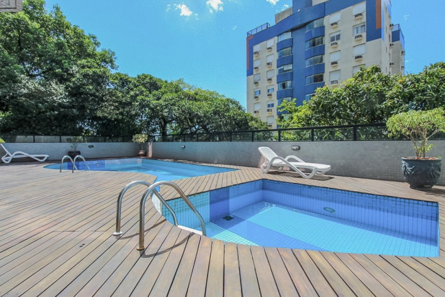 Imagem Apartamento com 2 Quartos à Venda, 170 m² em Moinhos De Vento - Porto Alegre Imagem Apartamento com 2 Quartos à Venda, 170 m² em Moinhos De Vento - Porto Alegre