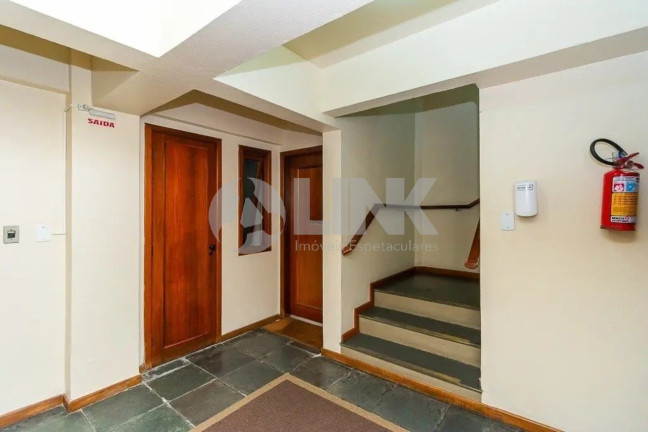 Imagem Apartamento com 2 Quartos à Venda, 55 m² em Cristo Redentor - Porto Alegre Imagem Apartamento com 2 Quartos à Venda, 55 m² em Cristo Redentor - Porto Alegre