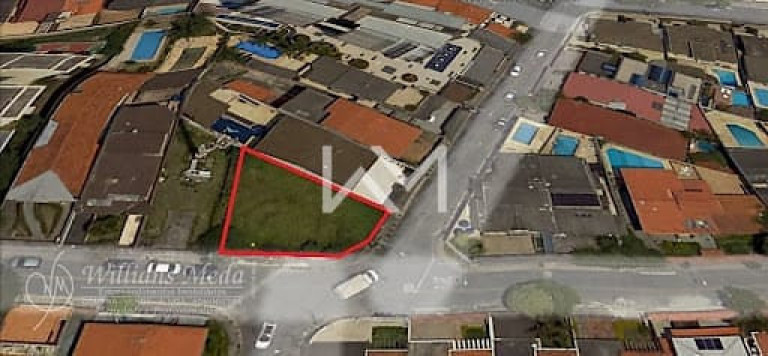 Terreno à Venda, 305 m² em Vila Rosalia - Guarulhos