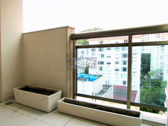 Imagem Cobertura com 3 Quartos à Venda, 140 m² em Laranjeiras - Rio De Janeiro Imagem Cobertura com 3 Quartos à Venda, 140 m² em Laranjeiras - Rio De Janeiro