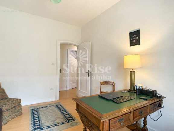 Imagem Casa com 4 Quartos à Venda, 272 m² em Morada Dos Pássaros - Barueri Imagem Casa com 4 Quartos à Venda, 272 m² em Morada Dos Pássaros - Barueri