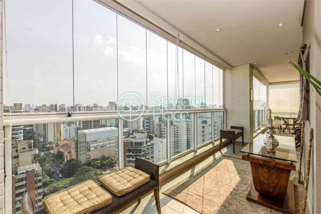 Imagem Cobertura com 4 Quartos à Venda, 600 m² em Moema - São Paulo Imagem Cobertura com 4 Quartos à Venda, 600 m² em Moema - São Paulo