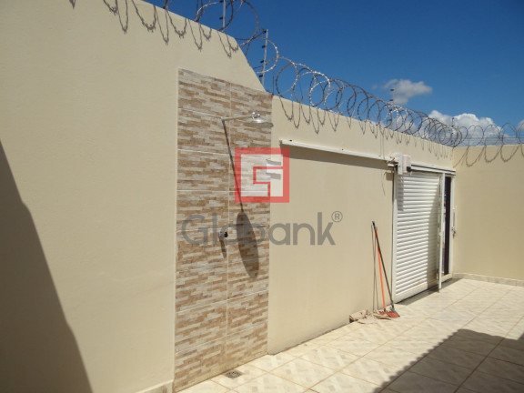 Imagem Casa com 3 Quartos à Venda, 162 m² em Vila Greice - Montes Claros