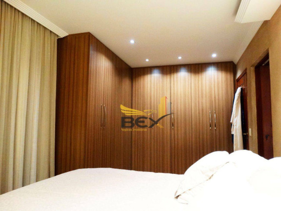 Imagem Casa com 5 Quartos à Venda, 527 m² em São Fernando Residência - Barueri Imagem Casa com 5 Quartos à Venda, 527 m² em São Fernando Residência - Barueri