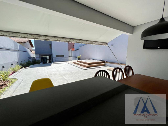 Imagem Casa com 3 Quartos à Venda, 284 m² em Vila Oliveira - Mogi Das Cruzes Imagem Casa com 3 Quartos à Venda, 284 m² em Vila Oliveira - Mogi Das Cruzes