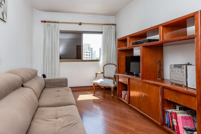 Imagem Imóvel com 4 Quartos à Venda, 185 m² em Moema - São Paulo Imagem Imóvel com 4 Quartos à Venda, 185 m² em Moema - São Paulo