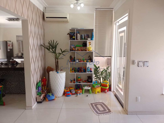 Imagem Casa com 2 Quartos à Venda, 250 m² em Jardim Dos Ipês - Pirassununga Imagem Casa com 2 Quartos à Venda, 250 m² em Jardim Dos Ipês - Pirassununga