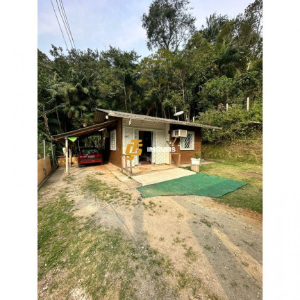 Imagem Casa com 2 Quartos à Venda, 280 m² em Rio Pequeno - Camboriú Imagem Casa com 2 Quartos à Venda, 280 m² em Rio Pequeno - Camboriú