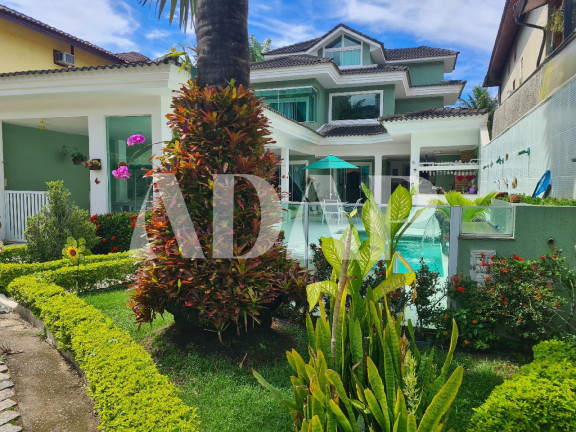 Imagem Casa com 4 Quartos à Venda, 300 m² em Vargem Grande - Rio De Janeiro