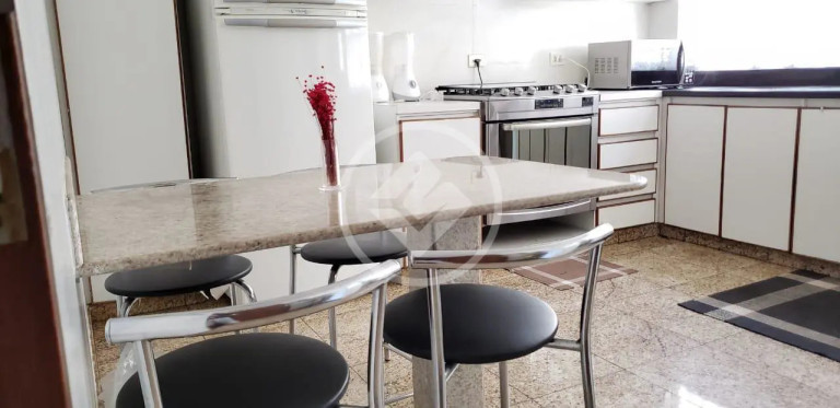 Apartamento com 6 Quartos à Venda, 609 m² em Edifício João Paulo I - Goiânia