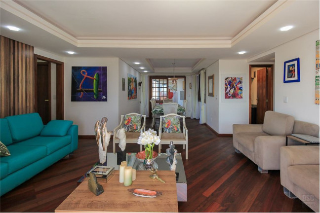 Imagem Imóvel com 4 Quartos à Venda, 159 m² em Boa Vista - Porto Alegre Imagem Imóvel com 4 Quartos à Venda, 159 m² em Boa Vista - Porto Alegre