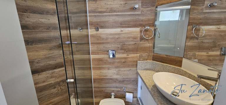 Imagem Apartamento com 2 Quartos à Venda, 60 m² em Caiobá - Matinhos Imagem Apartamento com 2 Quartos à Venda, 60 m² em Caiobá - Matinhos