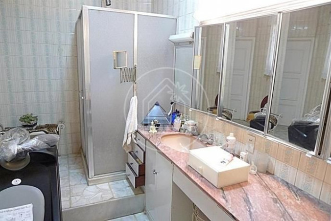 Imagem Apartamento com 4 Quartos à Venda, 230 m² em Copacabana - Rio De Janeiro