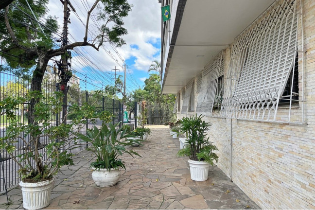 Imagem Apartamento com 2 Quartos à Venda, 62 m² em Menino Deus - Porto Alegre Imagem Apartamento com 2 Quartos à Venda, 62 m² em Menino Deus - Porto Alegre