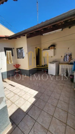 Imagem Casa com 2 Quartos à Venda, 150 m² em Vila Ester - São José Dos Campos Imagem Casa com 2 Quartos à Venda, 150 m² em Vila Ester - São José Dos Campos