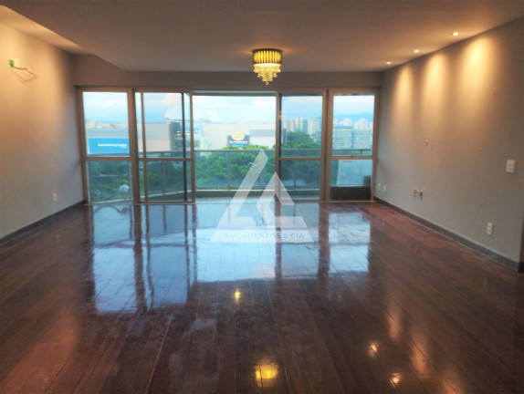 Imagem Apartamento com 4 Quartos à Venda, 205 m² em Barra Da Tijuca - Rio De Janeiro