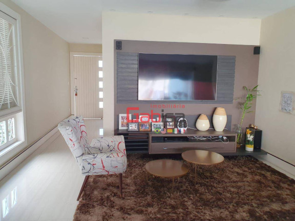 Imagem Casa com 4 Quartos à Venda, 323 m² em Vila Nova - Cabo Frio Imagem Casa com 4 Quartos à Venda, 323 m² em Vila Nova - Cabo Frio