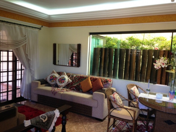 Imagem Casa com 5 Quartos à Venda, 728 m² em Jardim Estoril Iii - Bauru Imagem Casa com 5 Quartos à Venda, 728 m² em Jardim Estoril Iii - Bauru