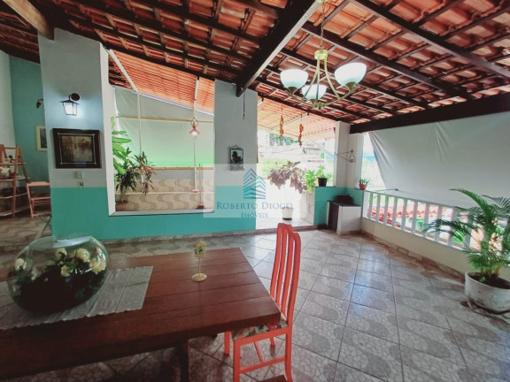 Imagem Casa com 4 Quartos à Venda, 230 m² em Pechincha - Rio De Janeiro Imagem Casa com 4 Quartos à Venda, 230 m² em Pechincha - Rio De Janeiro