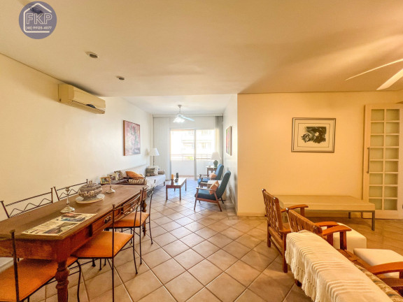 Apartamento com 3 Quartos à Venda, 122 m² em Centro - Florianópolis