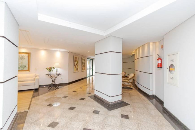 Imagem Apartamento com 3 Quartos à Venda, 149 m² em Centro - Curitiba Imagem Apartamento com 3 Quartos à Venda, 149 m² em Centro - Curitiba