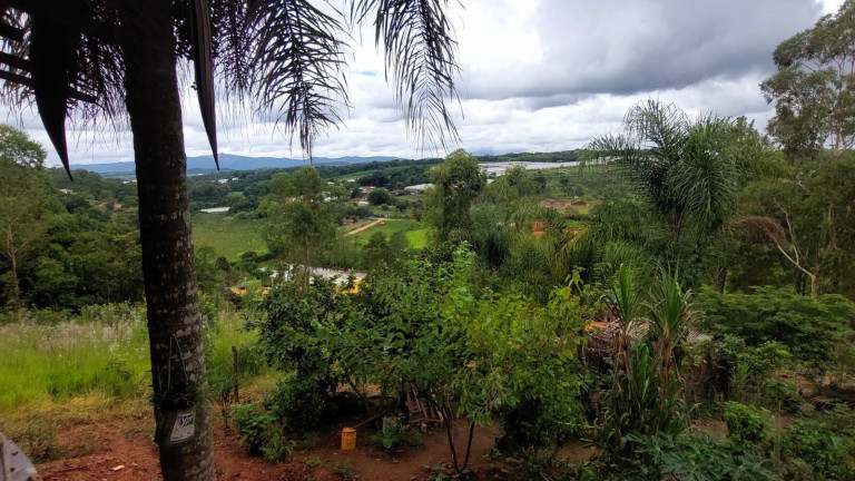 Imagem Casa com 1 Quarto à Venda, 1.306 m² em Maracanã - Atibaia Imagem Casa com 1 Quarto à Venda, 1.306 m² em Maracanã - Atibaia