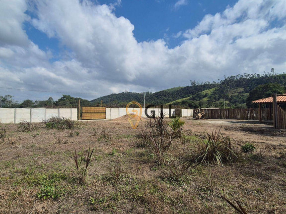 Imagem Casa com 1 Quarto à Venda, 120 m² em Jamic - Jacareí Imagem Casa com 1 Quarto à Venda, 120 m² em Jamic - Jacareí