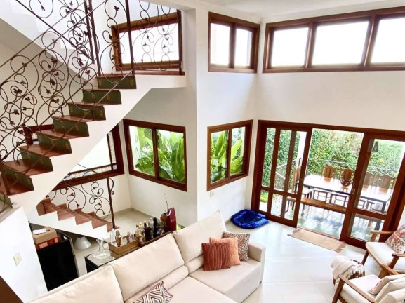 Imagem Casa de Condomínio com 4 Quartos à Venda, em Moinho Velho - Cotia Imagem Casa de Condomínio com 4 Quartos à Venda, em Moinho Velho - Cotia