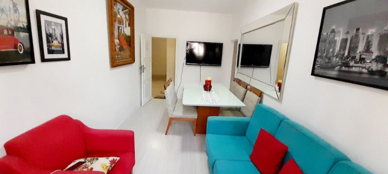 Imagem Apartamento com 2 Quartos à Venda, 61 m² em Copacabana - Rio De Janeiro Imagem Apartamento com 2 Quartos à Venda, 61 m² em Copacabana - Rio De Janeiro