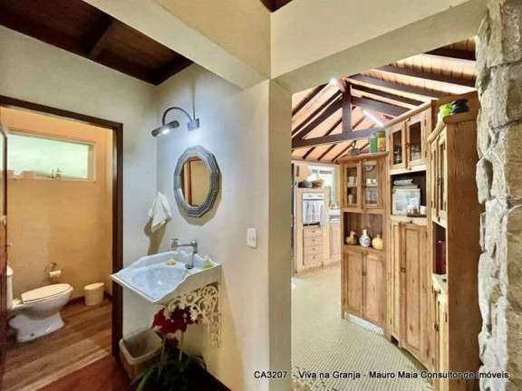 Imagem Casa com 4 Quartos à Venda, 6.378 m² em Vila Real Do Moinho Velho - Embu Das Artes
