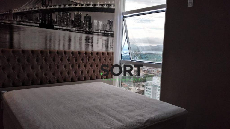 Imagem Apartamento com 3 Quartos à Venda, 130 m² em Centro - Balneário Camboriú