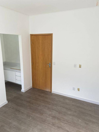 Imagem Casa com 3 Quartos à Venda, em Caçapava Imagem Casa com 3 Quartos à Venda, em Caçapava