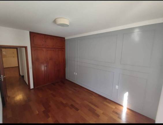 Imagem Casa com 3 Quartos à Venda, 340 m² em Centro - São João Da Boa Vista Imagem Casa com 3 Quartos à Venda, 340 m² em Centro - São João Da Boa Vista