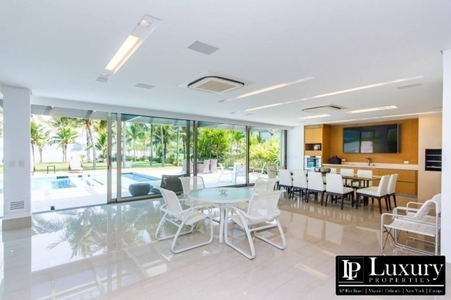 Imagem Casa com 8 Quartos à Venda, 647 m² em Tabatinga - Caraguatatuba Imagem Casa com 8 Quartos à Venda, 647 m² em Tabatinga - Caraguatatuba