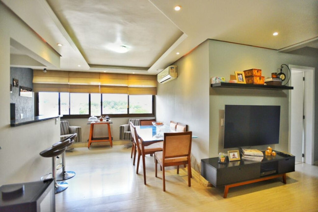 Imagem Apartamento com 3 Quartos à Venda, 88 m² em Vila Ipiranga - Porto Alegre Imagem Apartamento com 3 Quartos à Venda, 88 m² em Vila Ipiranga - Porto Alegre