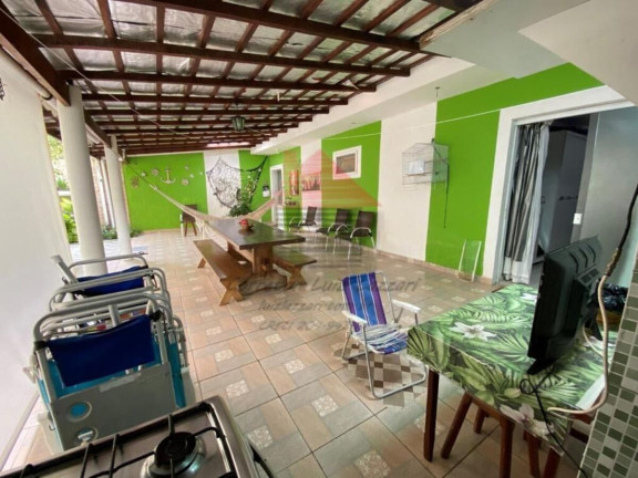 Imagem Casa com 5 Quartos à Venda, 324 m² em Arpoador - Peruíbe Imagem Casa com 5 Quartos à Venda, 324 m² em Arpoador - Peruíbe