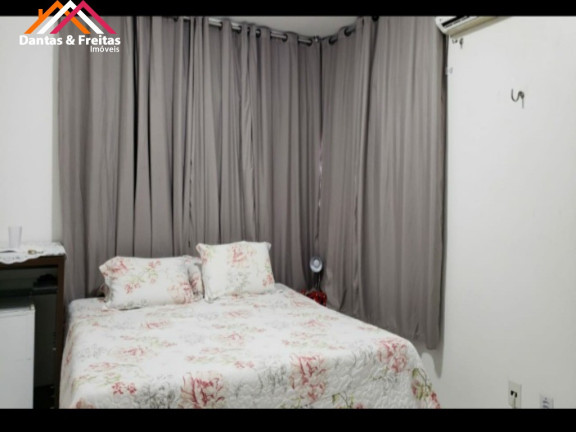 Imagem Imóvel com 4 Quartos à Venda, em Lagoa Redonda - Fortaleza Imagem Imóvel com 4 Quartos à Venda, em Lagoa Redonda - Fortaleza