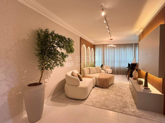Imagem Apartamento com 3 Quartos à Venda, 110 m² em Centro - Balneário Camboriú Imagem Apartamento com 3 Quartos à Venda, 110 m² em Centro - Balneário Camboriú
