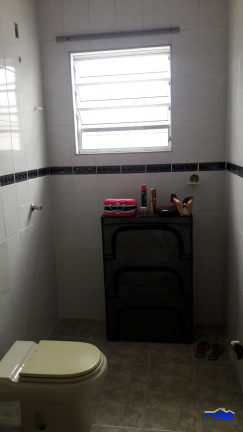 Imagem Casa com 3 Quartos à Venda, 229 m² em Marapé - Santos