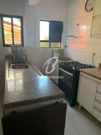Imagem Casa com 5 Quartos para Temporada, em Canto Grande - Bombinhas Imagem Casa com 5 Quartos para Temporada, em Canto Grande - Bombinhas