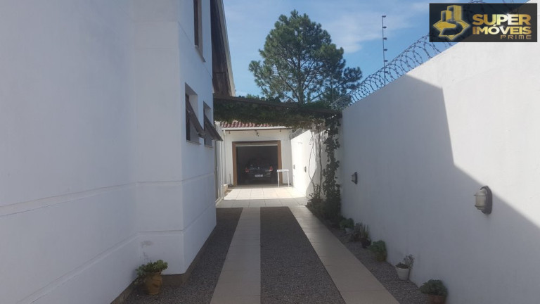 Imagem Casa com 2 Quartos à Venda, 300 m² em Laranjal - Pelotas