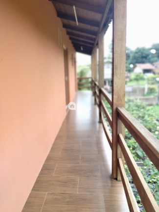 Imagem Casa com 3 Quartos à Venda, 220 m² Imagem Casa com 3 Quartos à Venda, 220 m²
