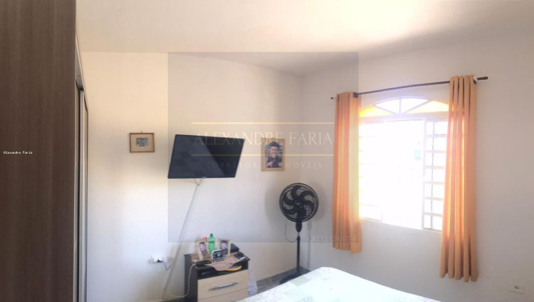 Imagem Casa com 3 Quartos à Venda, 130 m² em Centro - São Sebastião