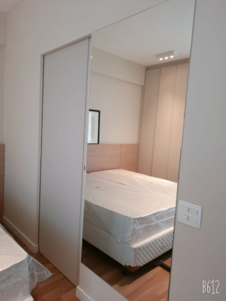 Imagem Flat com 1 Quarto à Venda, 62 m² em Jardim Europa - São Paulo