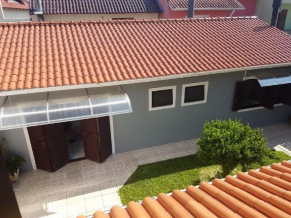 Imagem Casa com 4 Quartos à Venda, 194 m² em Ecoville - Porto Alegre Imagem Casa com 4 Quartos à Venda, 194 m² em Ecoville - Porto Alegre